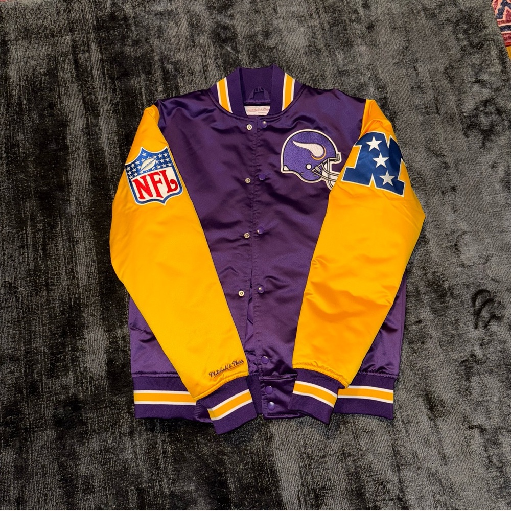 Minnesota Vikings Purple Throwback Varsity Jacket